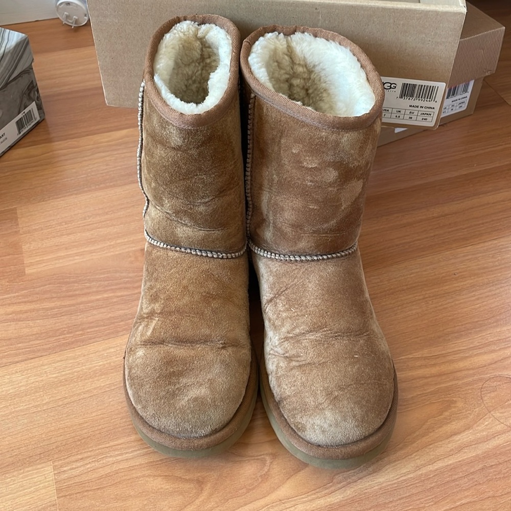Uggs